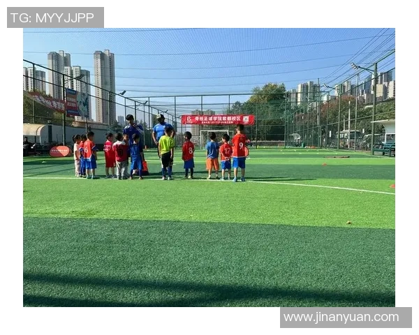 足球运动的魅力与规则全解析让你轻松掌握这项全球最受欢迎的运动